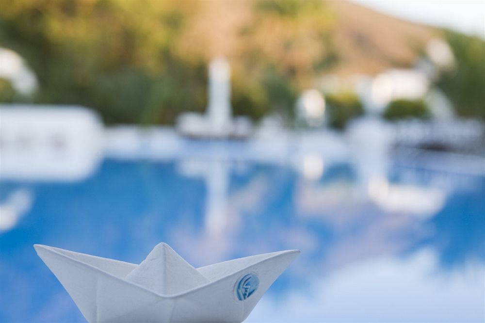 Pelagos Hotel - Oia Extérieur photo